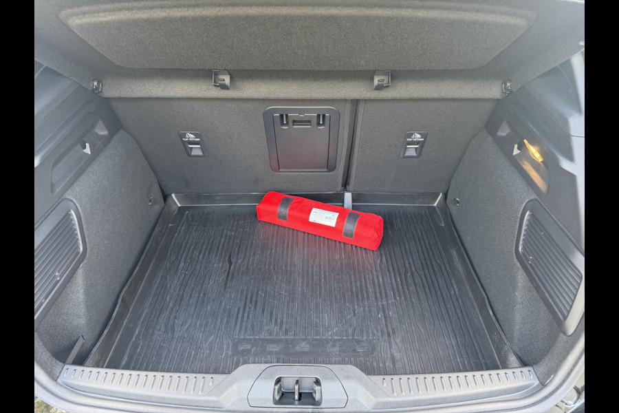 Ford Focus 2.3 EcoBoost ST-3 | 280pk Automaat |  Performance Pack | AGR-stoelen | Winter Pack | Adaptive cruise control | Head up Display | Camera