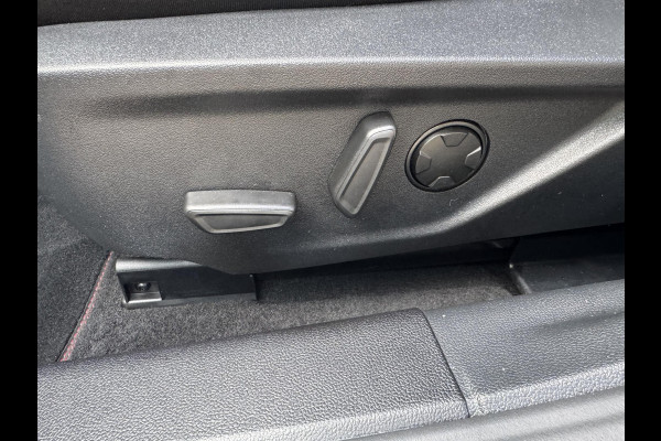 Ford Focus 2.3 EcoBoost ST-3 | 280pk Automaat |  Performance Pack | AGR-stoelen | Winter Pack | Adaptive cruise control | Head up Display | Camera