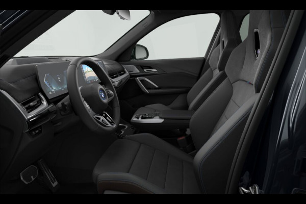 BMW X1 xDrive30e M-Sport Pro - Pano - Trekhaak - Driving Ass Prof - Harman Kardon BMW X1 xDrive30e M-Sport Pro - Pano - Trekhaak - Driving Ass Prof - Harman Kardon