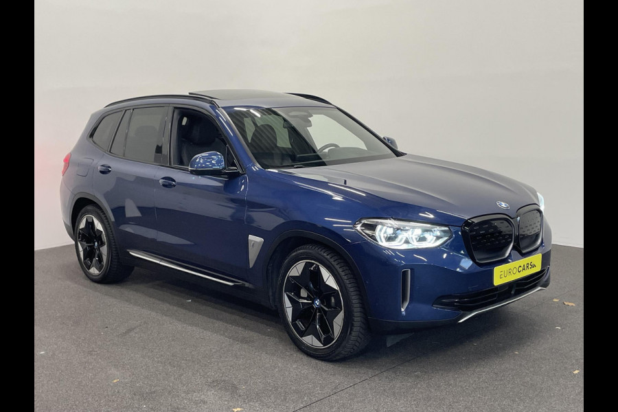 BMW iX3 High Executive 80 kWh EV Leder Navi Carplay/Androidauto Sensoren voor en achter 360 Camera Full Led Pano Dak Head-Up display Harman Kardon Adaptieve Cruise Control