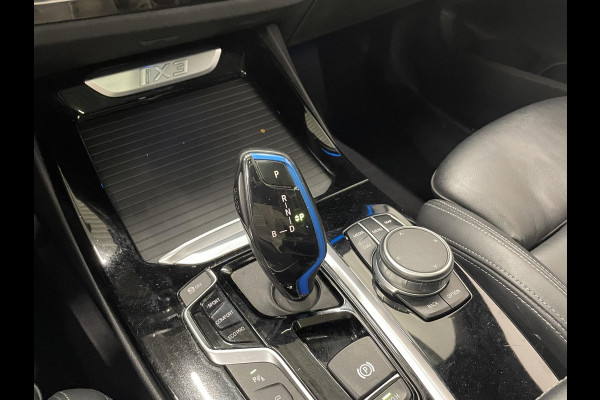 BMW iX3 High Executive 80 kWh EV Leder Navi Carplay/Androidauto Sensoren voor en achter 360 Camera Full Led Pano Dak Head-Up display Harman Kardon Adaptieve Cruise Control