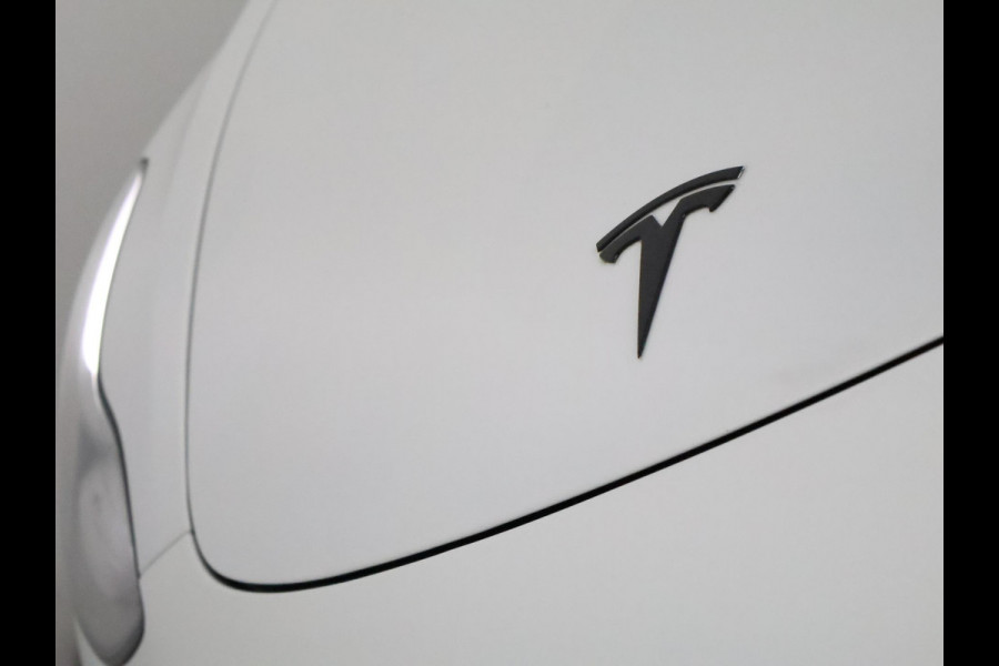 Tesla Model 3 BLACKLINE BI-TONE PANO STD ACCUTEST 86% RWD 60 kWH LEDER.NAVI.CAMERA.AUTOPILOT, STOELVERWARMING EN NOG VEEL MEER! Tesla Model 3 BLACKLINE BI-TONE PANO STD ACCUTEST 86% RWD 60 kWH LEDER.NAVI.CAMERA.AUTOPILOT, STOELVERWARMING EN NOG VEEL MEER!