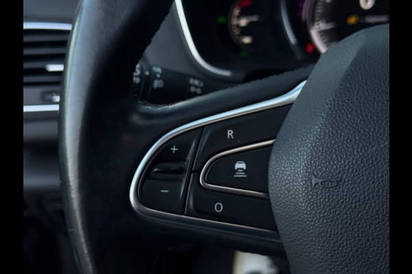 Renault MEGANE Estate 1.2 TCe Bose FULL PANO NAVI CAMERA LEDER LED PDC