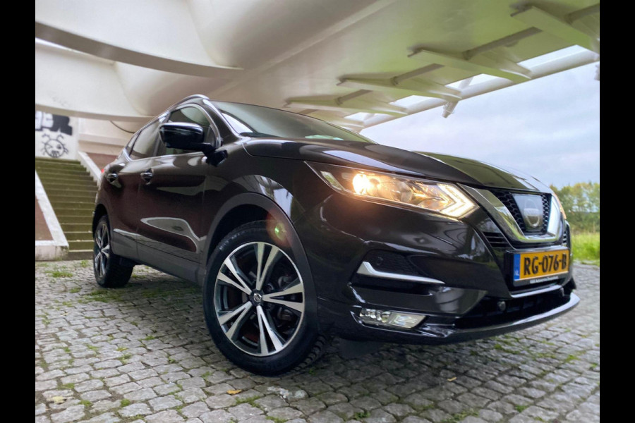 Nissan QASHQAI 1.2 N-Connecta Design Pano