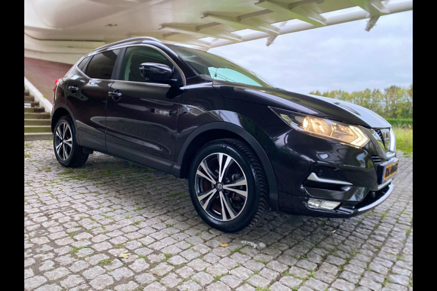 Nissan QASHQAI 1.2 N-Connecta Design Pano