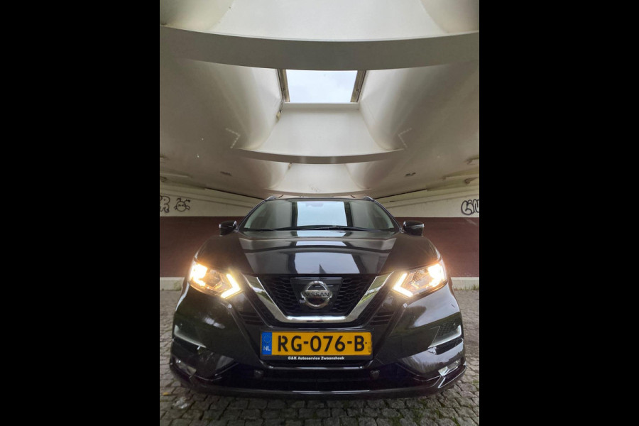 Nissan QASHQAI 1.2 N-Connecta Design Pano
