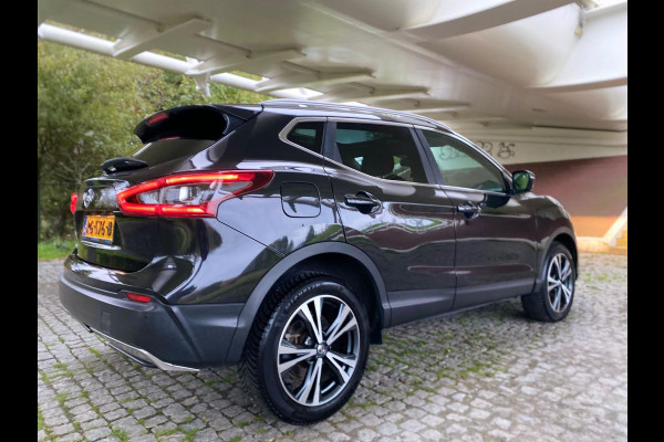 Nissan QASHQAI 1.2 N-Connecta Design Pano