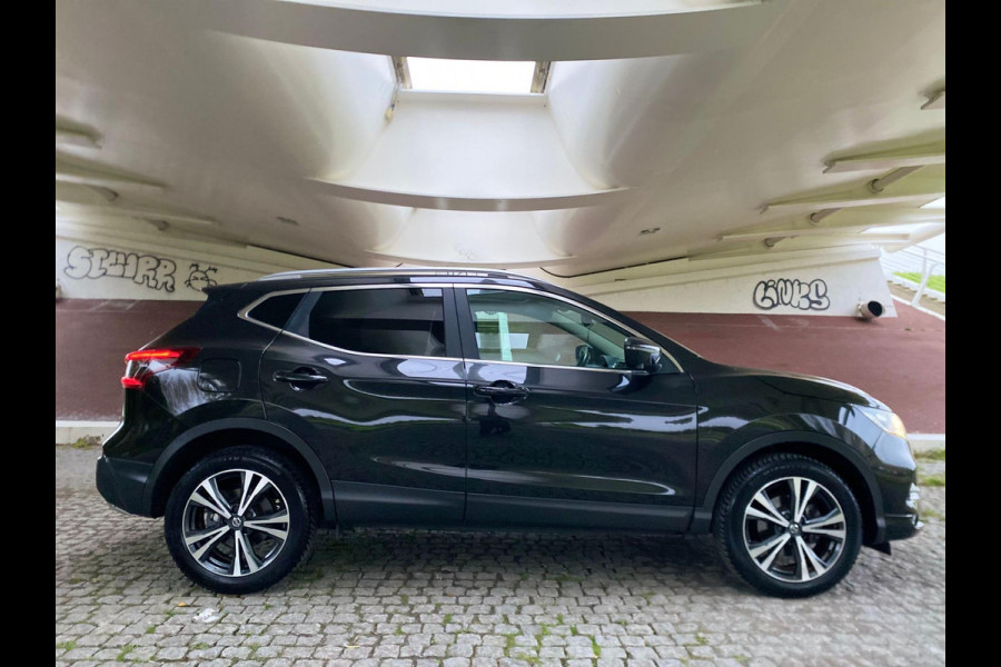Nissan QASHQAI 1.2 N-Connecta Design Pano