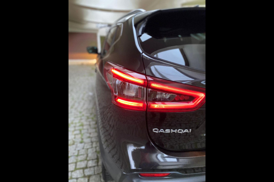 Nissan QASHQAI 1.2 N-Connecta Design Pano