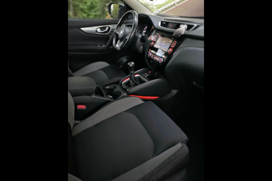Nissan QASHQAI 1.2 N-Connecta Design Pano