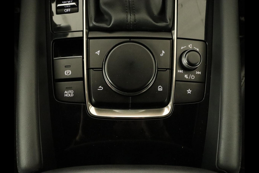 Mazda 3 2.0 SA-X Luxury | Camera | Bluetooth | Trekhaak | Automaat | Leder | Led | Stoelverwarming | Memory | Adaptive cruise | DAB | Head-up display | Bose Sound
