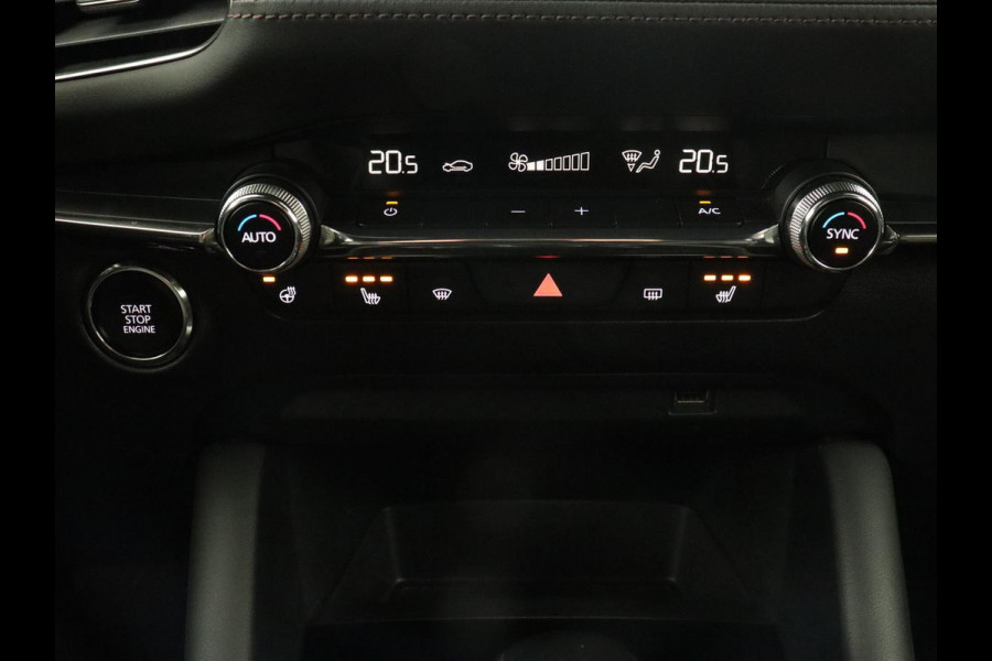 Mazda 3 2.0 SA-X Luxury | Camera | Bluetooth | Trekhaak | Automaat | Leder | Led | Stoelverwarming | Memory | Adaptive cruise | DAB | Head-up display | Bose Sound