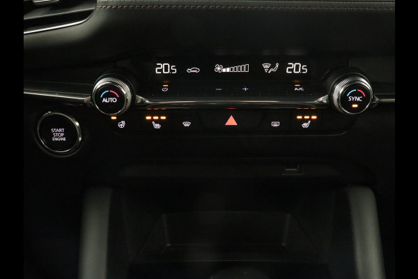 Mazda 3 2.0 SA-X Luxury | Camera | Bluetooth | Trekhaak | Automaat | Leder | Led | Stoelverwarming | Memory | Adaptive cruise | DAB | Head-up display | Bose Sound