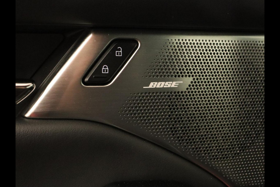 Mazda 3 2.0 SA-X Luxury | Camera | Bluetooth | Trekhaak | Automaat | Leder | Led | Stoelverwarming | Memory | Adaptive cruise | DAB | Head-up display | Bose Sound