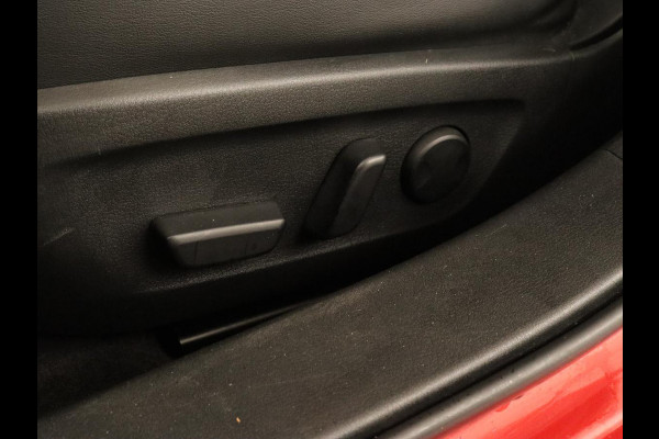 Mazda 3 2.0 SA-X Luxury | Camera | Bluetooth | Trekhaak | Automaat | Leder | Led | Stoelverwarming | Memory | Adaptive cruise | DAB | Head-up display | Bose Sound