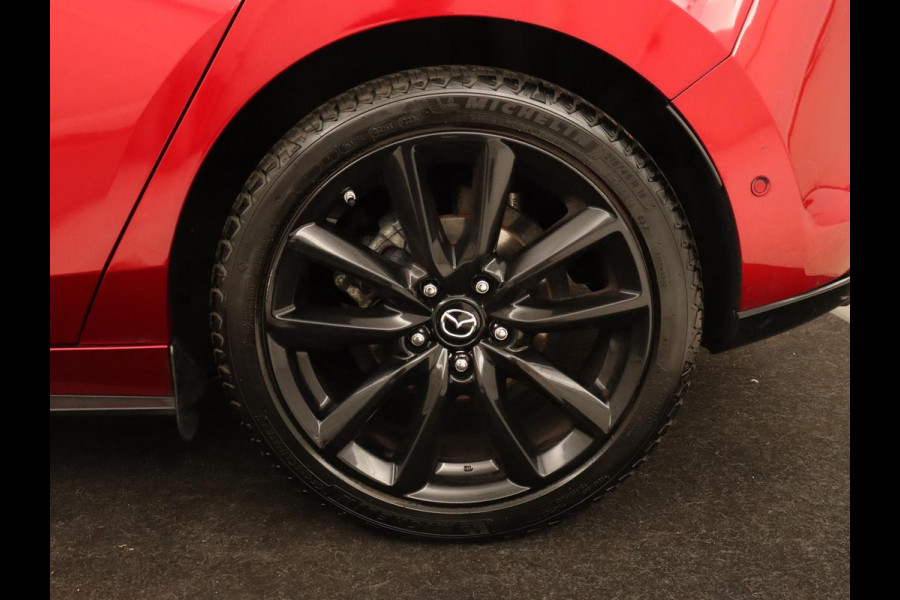 Mazda 3 2.0 SA-X Luxury | Camera | Bluetooth | Trekhaak | Automaat | Leder | Led | Stoelverwarming | Memory | Adaptive cruise | DAB | Head-up display | Bose Sound