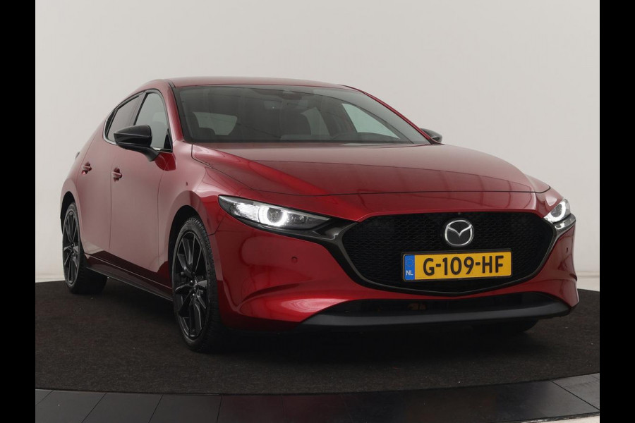 Mazda 3 2.0 SA-X Luxury | Camera | Bluetooth | Trekhaak | Automaat | Leder | Led | Stoelverwarming | Memory | Adaptive cruise | DAB | Head-up display | Bose Sound