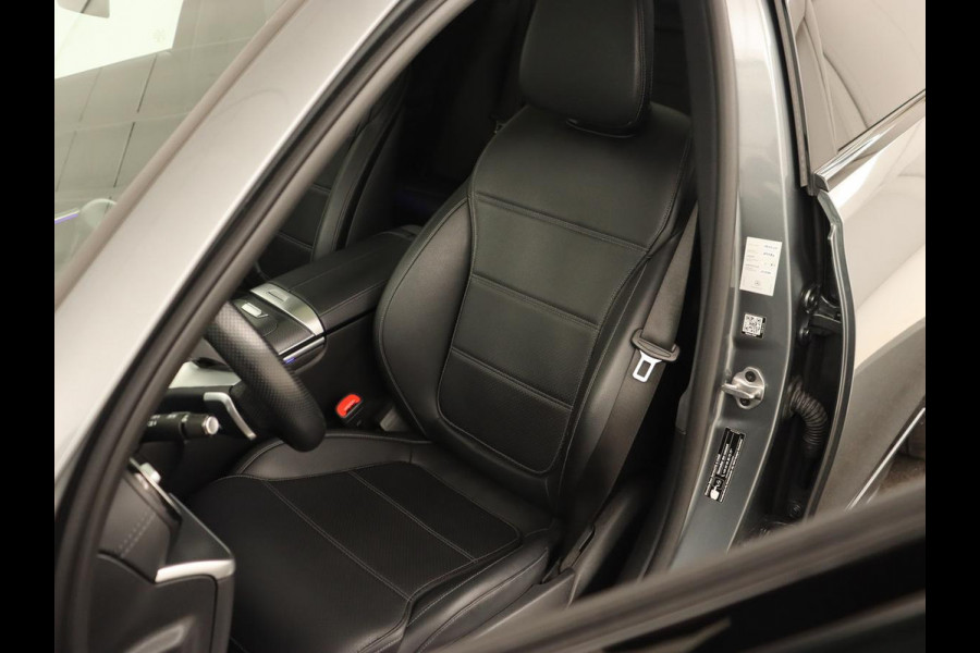 Mercedes-Benz C-Klasse 300e AMG Night | Panoramadak | Trekhaak | Sfeerverlichting | Massage | Adaptive cruise | Stoelverwarming | 360 Camera | Leder | Memory | Carplay | PHEV | Plug In Mercedes-Benz C-Klasse 300e AMG Night | Panoramadak | Trekhaak | Sfeerverlichting | Massage | Adaptive cruise | Stoelverwarming | 360 Camera | Leder | Memory | Carplay | PHEV | Plug In