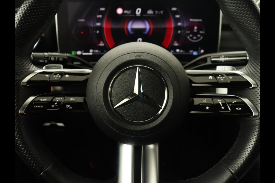 Mercedes-Benz C-Klasse 300e AMG Night | Panoramadak | Trekhaak | Sfeerverlichting | Massage | Adaptive cruise | Stoelverwarming | 360 Camera | Leder | Memory | Carplay | PHEV | Plug In Mercedes-Benz C-Klasse 300e AMG Night | Panoramadak | Trekhaak | Sfeerverlichting | Massage | Adaptive cruise | Stoelverwarming | 360 Camera | Leder | Memory | Carplay | PHEV | Plug In