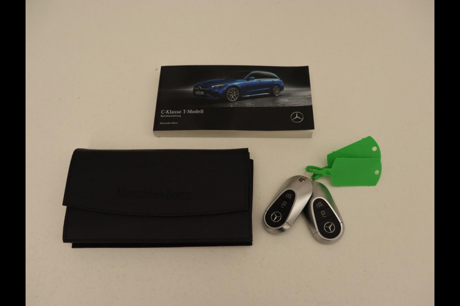 Mercedes-Benz C-Klasse 300e AMG Night | Panoramadak | Trekhaak | Sfeerverlichting | Massage | Adaptive cruise | Stoelverwarming | 360 Camera | Leder | Memory | Carplay | PHEV | Plug In Mercedes-Benz C-Klasse 300e AMG Night | Panoramadak | Trekhaak | Sfeerverlichting | Massage | Adaptive cruise | Stoelverwarming | 360 Camera | Leder | Memory | Carplay | PHEV | Plug In
