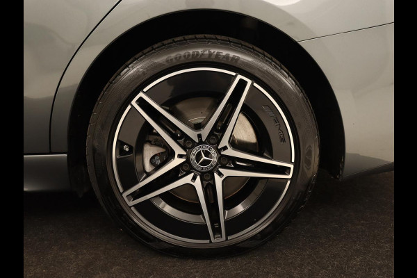 Mercedes-Benz C-Klasse 300e AMG Night | Panoramadak | Trekhaak | Sfeerverlichting | Massage | Adaptive cruise | Stoelverwarming | 360 Camera | Leder | Memory | Carplay | PHEV | Plug In Mercedes-Benz C-Klasse 300e AMG Night | Panoramadak | Trekhaak | Sfeerverlichting | Massage | Adaptive cruise | Stoelverwarming | 360 Camera | Leder | Memory | Carplay | PHEV | Plug In