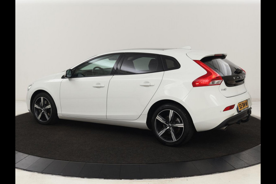 Volvo V40 1.5 T3 Dyn. Ed. | Full LED | Glazen dak | Automaat | Navigatie | Stoelverwarming | Harman/Kardon | Trekhaak