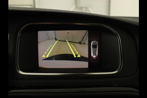 Volvo V40 1.5 T3 Dyn. Ed. | Full LED | Glazen dak | Automaat | Navigatie | Stoelverwarming | Harman/Kardon | Trekhaak