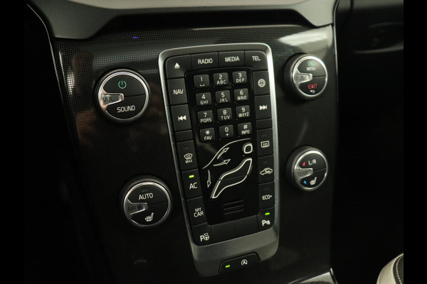 Volvo V40 1.5 T3 Dyn. Ed. | Full LED | Glazen dak | Automaat | Navigatie | Stoelverwarming | Harman/Kardon | Trekhaak