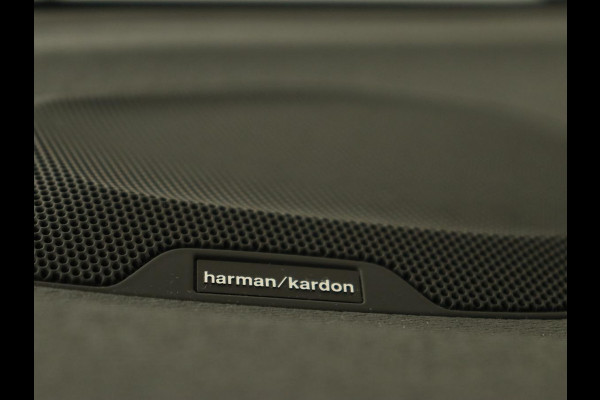 Volvo V40 1.5 T3 Dyn. Ed. | Full LED | Glazen dak | Automaat | Navigatie | Stoelverwarming | Harman/Kardon | Trekhaak