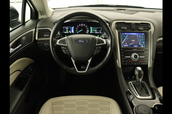 Ford Mondeo 2.0 IVCT HEV Vignale | Leder | Stoelverwarming | LED | LMV 18 inch | Navigatie | Carplay | Elektrische stoelen | Camera