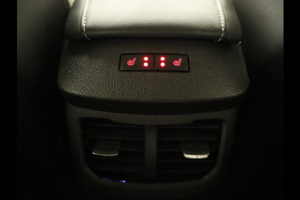 Ford Mondeo 2.0 IVCT HEV Vignale | Leder | Stoelverwarming | LED | LMV 18 inch | Navigatie | Carplay | Elektrische stoelen | Camera
