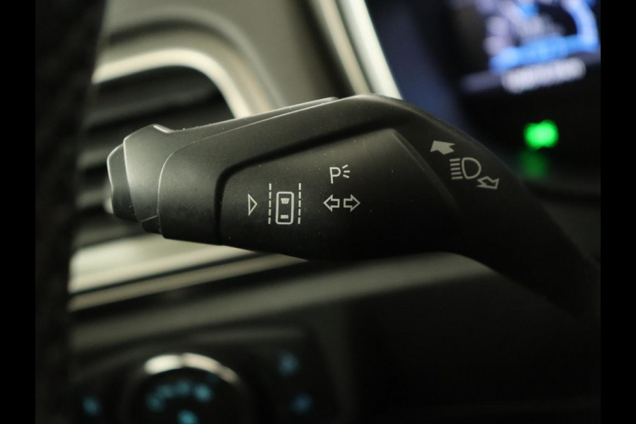 Ford Mondeo 2.0 IVCT HEV Vignale | Leder | Stoelverwarming | LED | LMV 18 inch | Navigatie | Carplay | Elektrische stoelen | Camera