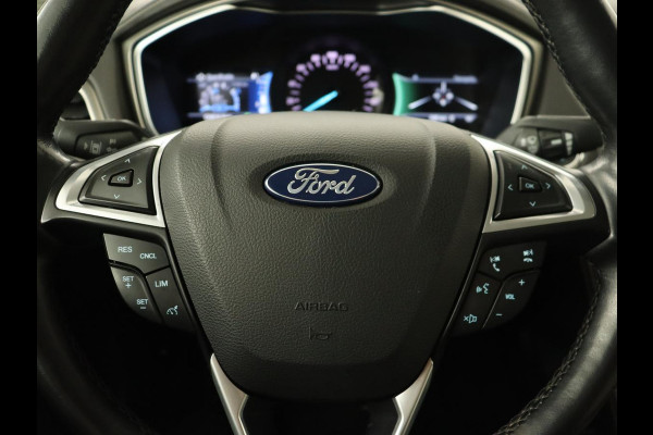 Ford Mondeo 2.0 IVCT HEV Vignale | Leder | Stoelverwarming | LED | LMV 18 inch | Navigatie | Carplay | Elektrische stoelen | Camera