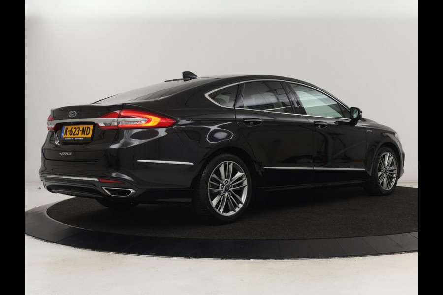 Ford Mondeo 2.0 IVCT HEV Vignale | Leder | Stoelverwarming | LED | LMV 18 inch | Navigatie | Carplay | Elektrische stoelen | Camera