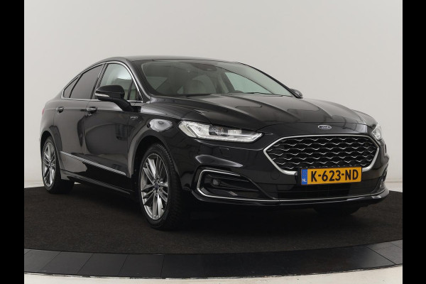 Ford Mondeo 2.0 IVCT HEV Vignale | Leder | Stoelverwarming | LED | LMV 18 inch | Navigatie | Carplay | Elektrische stoelen | Camera