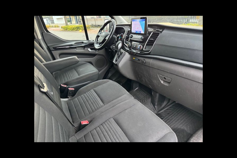 Ford Transit Custom 300 2.0 TDCI 130pk L2 H1 Limited Automaat 3persoons Airco/ECC,Navigatie,Camera 1e Eigenaar