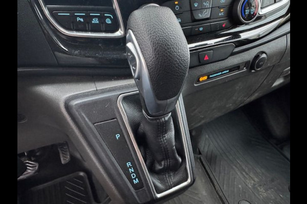 Ford Transit Custom 300 2.0 TDCI 130pk L2 H1 Limited Automaat 3persoons Airco/ECC,Navigatie,Camera 1e Eigenaar