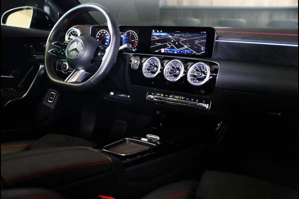 Mercedes-Benz CLA-Klasse Shooting Brake 250 e AMG 45 Look / Memory / Elek Stoelen / Acc / Head Up / 360 Camera / Pano / 20 Inch