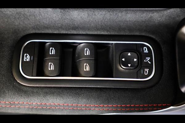 Mercedes-Benz CLA-Klasse Shooting Brake 250 e AMG 45 Look / Memory / Elek Stoelen / Acc / Head Up / 360 Camera / Pano / 20 Inch