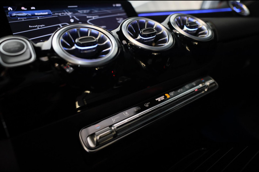 Mercedes-Benz CLA-Klasse Shooting Brake 250 e AMG 45 Look / Memory / Elek Stoelen / Acc / Head Up / 360 Camera / Pano / 20 Inch