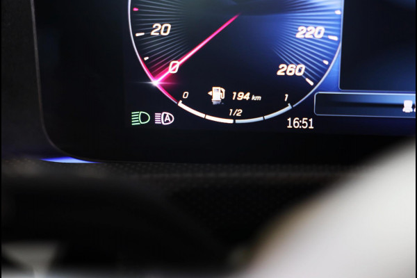 Mercedes-Benz CLA-Klasse Shooting Brake 250 e AMG 45 Look / Memory / Elek Stoelen / Acc / Head Up / 360 Camera / Pano / 20 Inch