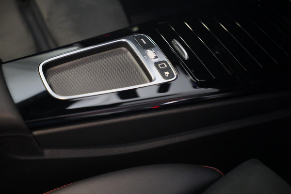 Mercedes-Benz CLA-Klasse Shooting Brake 250 e AMG 45 Look / Memory / Elek Stoelen / Acc / Head Up / 360 Camera / Pano / 20 Inch