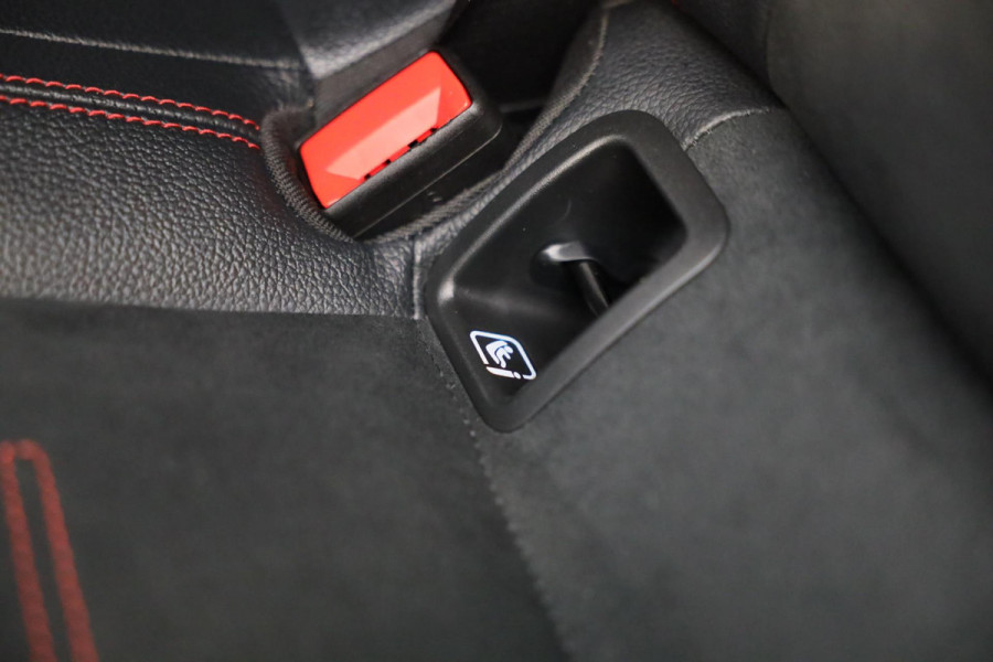 Mercedes-Benz CLA-Klasse Shooting Brake 250 e AMG 45 Look / Memory / Elek Stoelen / Acc / Head Up / 360 Camera / Pano / 20 Inch
