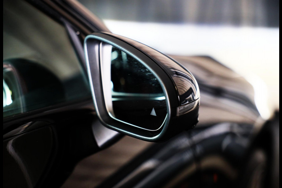 Mercedes-Benz CLA-Klasse Shooting Brake 250 e AMG 45 Look / Memory / Elek Stoelen / Acc / Head Up / 360 Camera / Pano / 20 Inch
