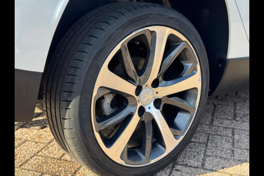 Peugeot 2008 1.2 PureTech Blue Lion 2018 NAVI CLIMA NAP!