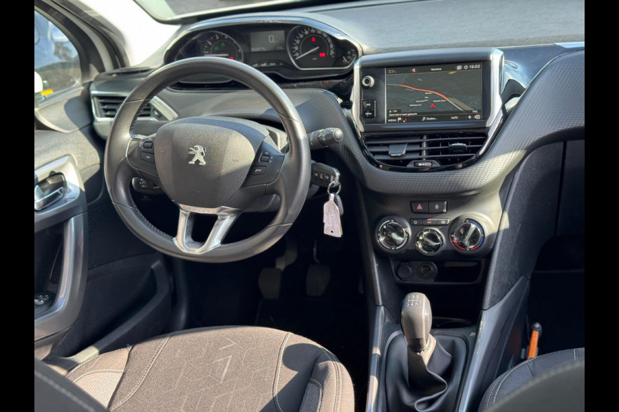 Peugeot 2008 1.2 PureTech Blue Lion 2018 NAVI CLIMA NAP!