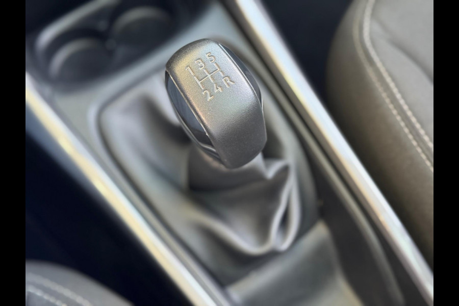 Peugeot 2008 1.2 PureTech Blue Lion 2018 NAVI CLIMA NAP!