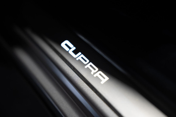 CUPRA Formentor 1.4 e-Hybrid VZ Performance | Panorama | 360 Camera | Trekhaak CUPRA Formentor 1.4 e-Hybrid VZ Performance | Panorama | 360 Camera | Trekhaak