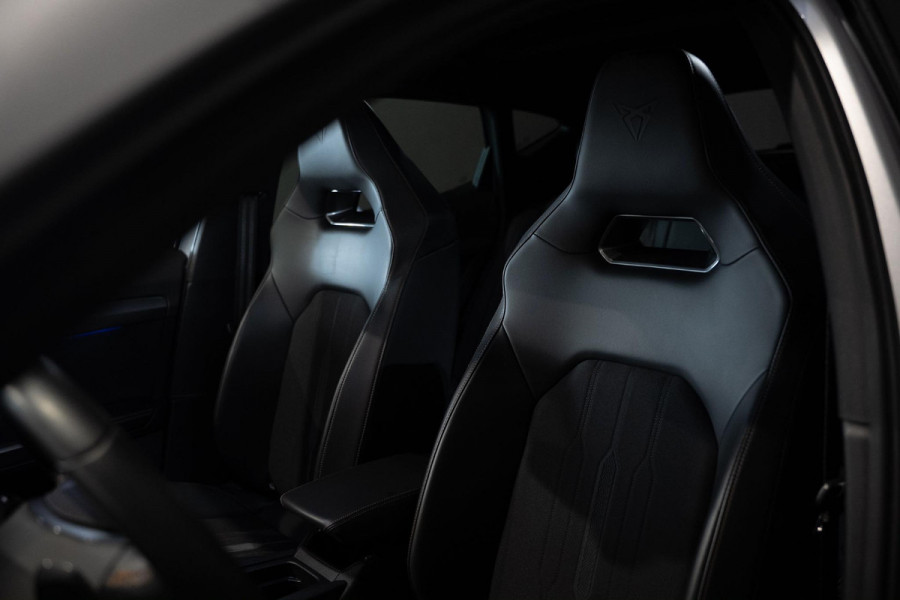 CUPRA Formentor 1.4 e-Hybrid VZ Performance | Panorama | 360 Camera | Trekhaak CUPRA Formentor 1.4 e-Hybrid VZ Performance | Panorama | 360 Camera | Trekhaak