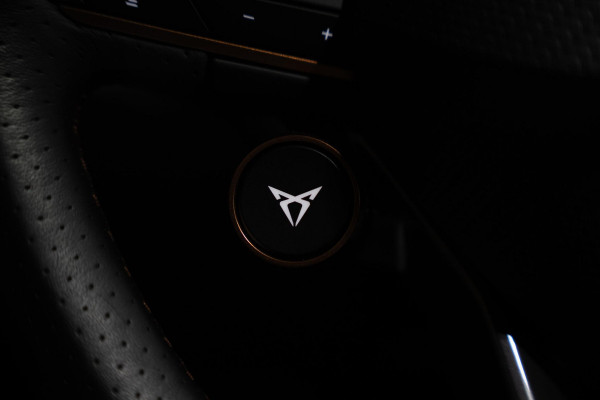 CUPRA Formentor 1.4 e-Hybrid VZ Performance | Panorama | 360 Camera | Trekhaak CUPRA Formentor 1.4 e-Hybrid VZ Performance | Panorama | 360 Camera | Trekhaak
